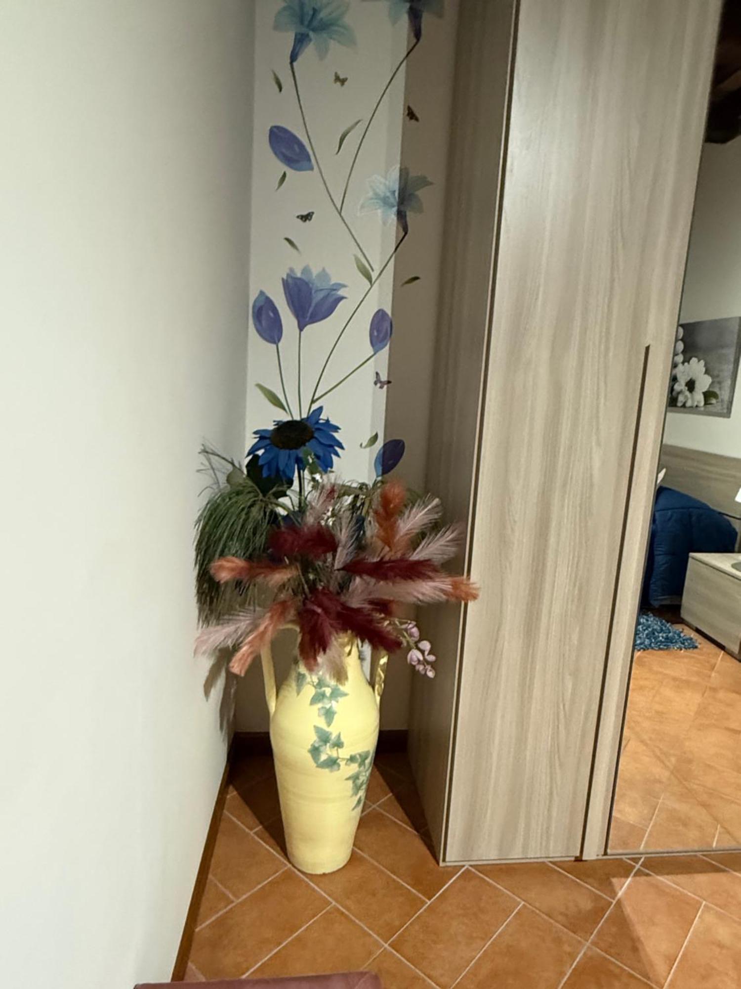 ספולטו Appartamento Via G Mameli 94 מראה חיצוני תמונה