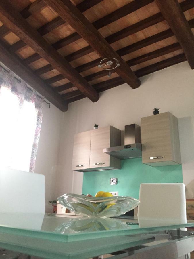 ספולטו Appartamento Via G Mameli 94 מראה חיצוני תמונה
